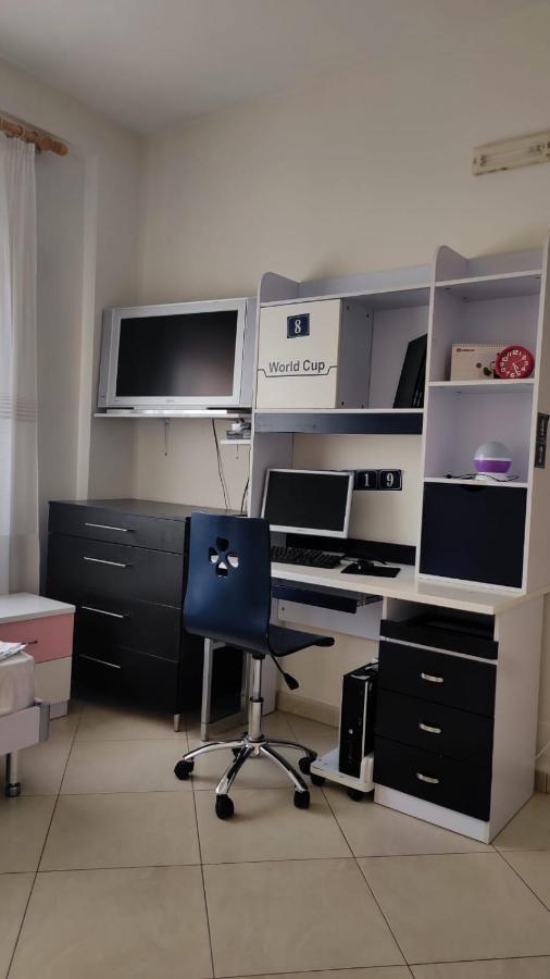 Lolu Apartment Plus Privat Parking Влёра Экстерьер фото